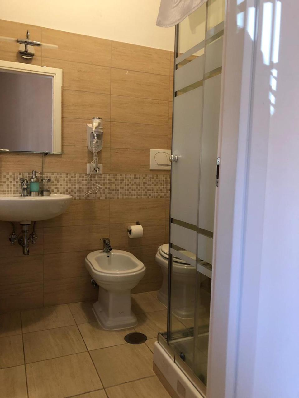 רומא Vmh Vatican Modern House מראה חיצוני תמונה